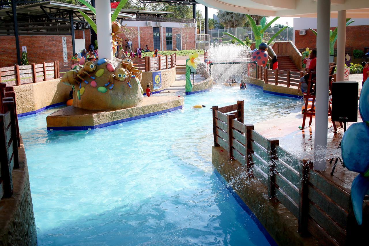Bdb Darulaman Golf Resort Alor Setar Extérieur photo